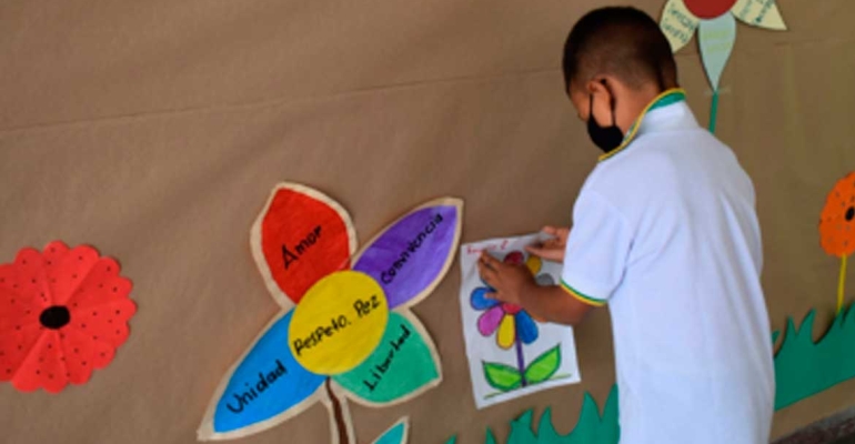 La palabra nos une y nos construye - Corporación Opción Legal